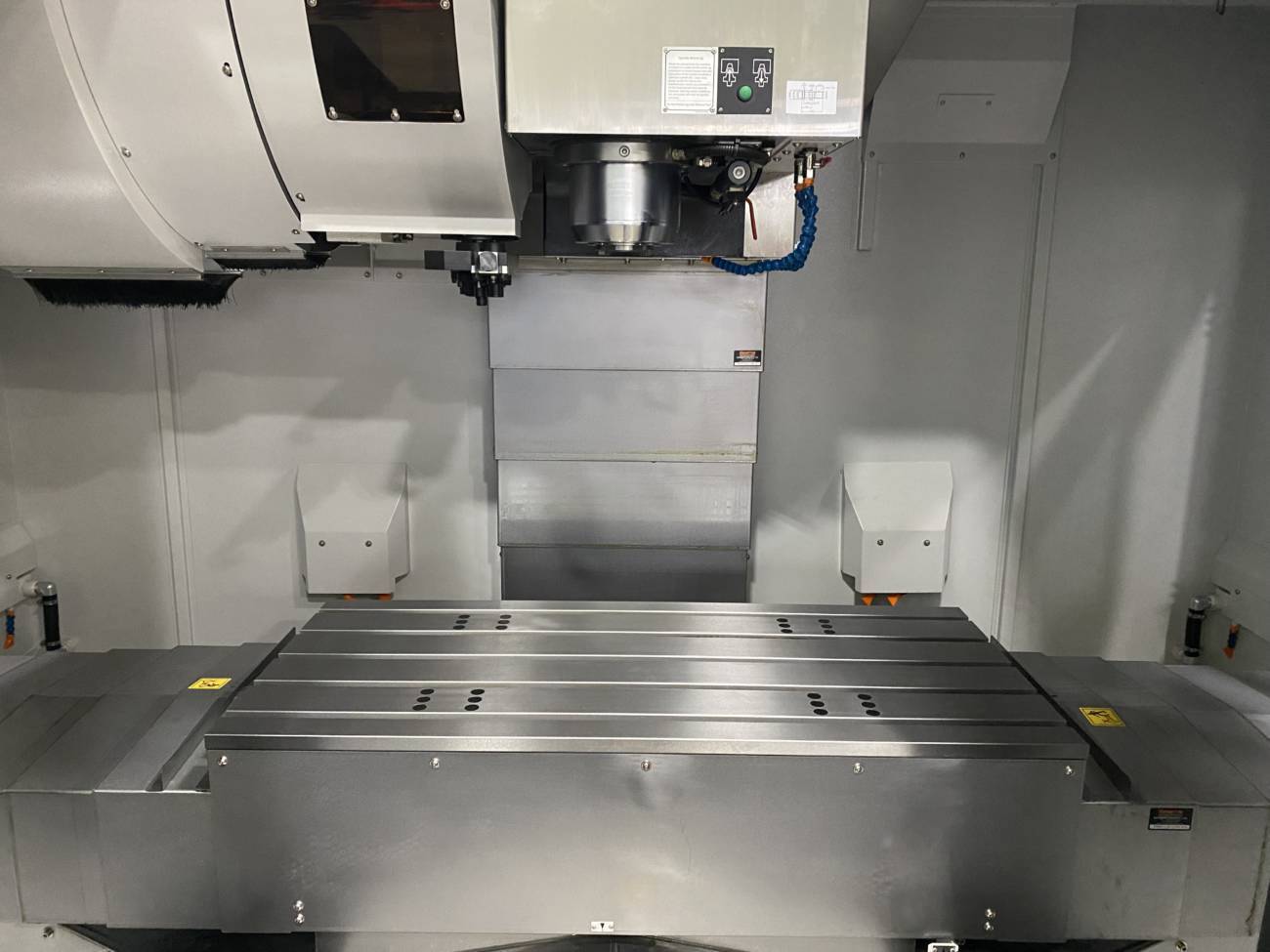 guideway on a methods machine tools 1000L machining center